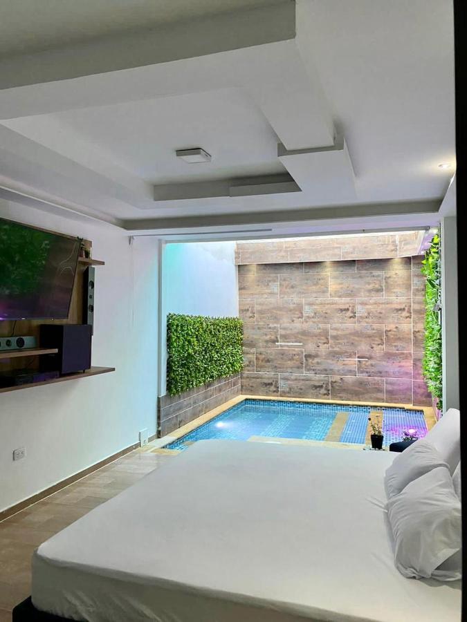 לטיסייה Hotel River Suite מראה חיצוני תמונה