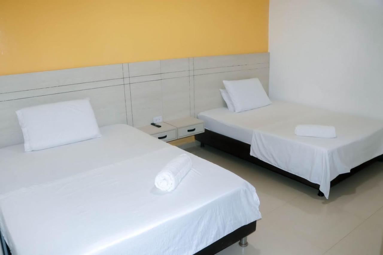 לטיסייה Hotel River Suite מראה חיצוני תמונה