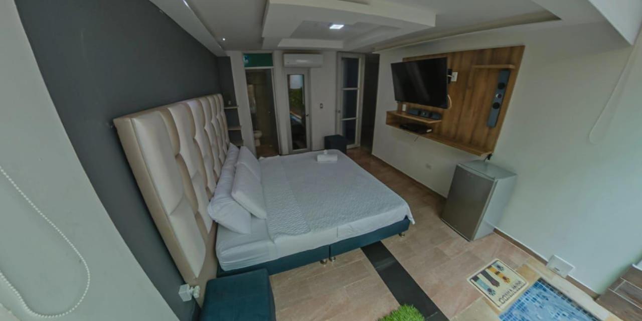 לטיסייה Hotel River Suite מראה חיצוני תמונה